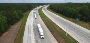 Volvo Trucks demonstrates platooning in North Carolina