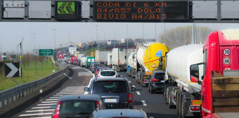 Hardware versus software in autonomous vehicles