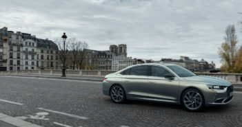 DS 9 combines elegance and technology