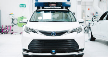 Aurora unveils Toyota Sienna destined for future ride-hailing networks