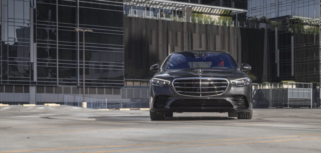 Mercedes joins city partnership to develop connected vehicle systems