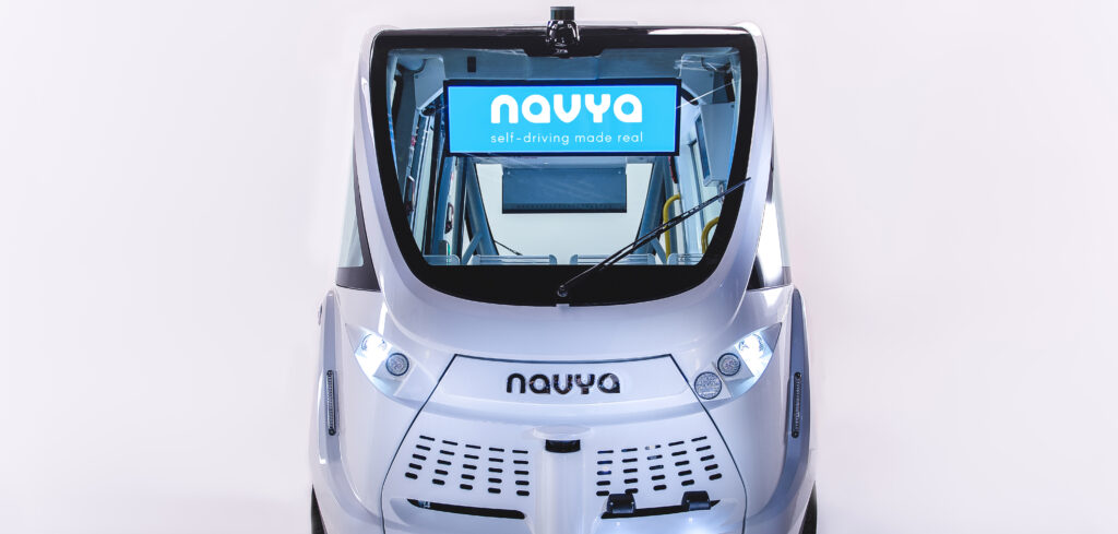 Platooning demonstration of Navya Autonom shuttles at JFK Airport