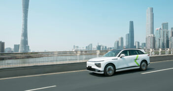 Permit obtained by XPeng G9 SUV for autonomous driving tests on public roads