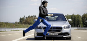 Mercedes Active Brake Assist available in more than 10 million cars