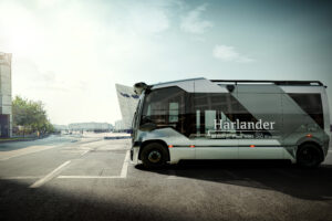 Harlander Project sees Oxa and eVersum roll out self-driving shuttles in Belfast Harbour