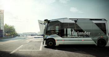 Harlander Project sees Oxa and eVersum roll out self-driving shuttles in Belfast Harbour
