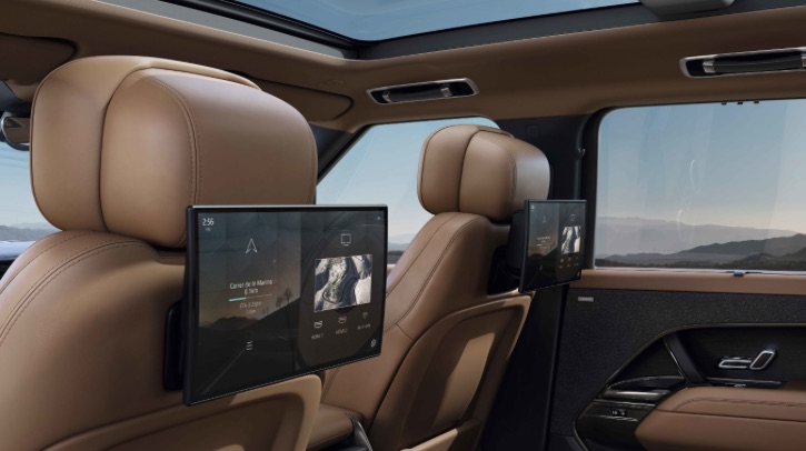 JLR and Tata Communications partner on connected cars JLR and Tata Communications partner towards smarter connected cars