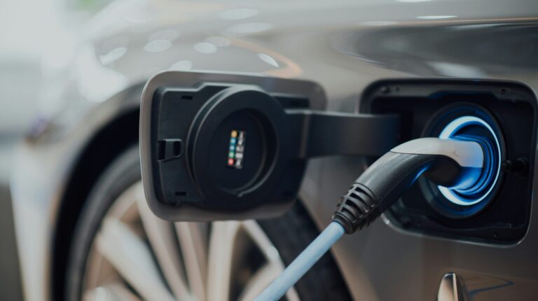 Rocsys launches integrated platform for hands-free EV charging Rocsys launches integrated platform for hands-free EV charging.