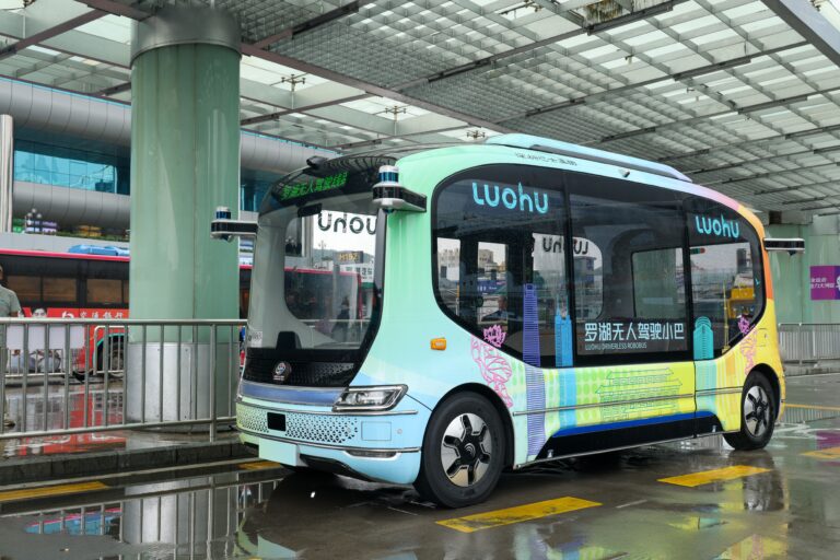 Shenzhen’s first level 4 driverless bus line launches with WeRide and local bus group.