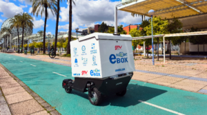 Autonomous last-mile delivery reinvented with 5G connected Scoobic MED.